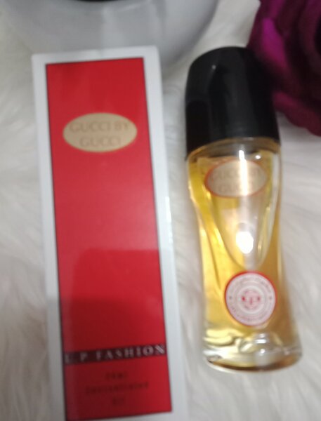 Pure huile de parfum  gucci