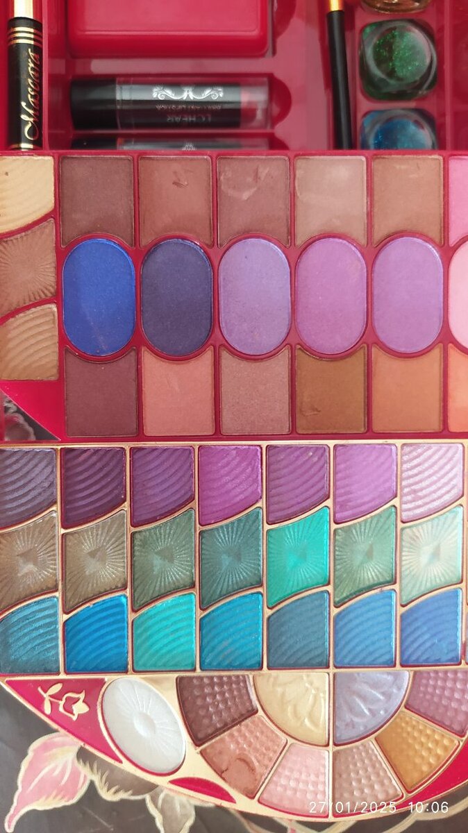 Lchear makeup kit