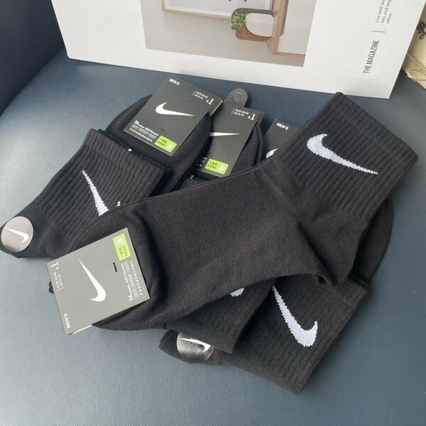 NIKE SOCKS