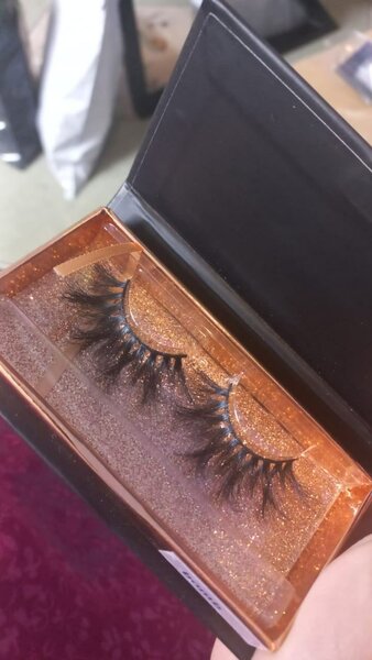 Bomb lashes