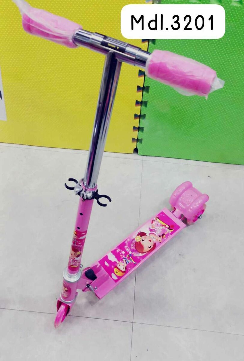 Kids Scooty Wheels Lights Best For 3 to 7 Years old Children