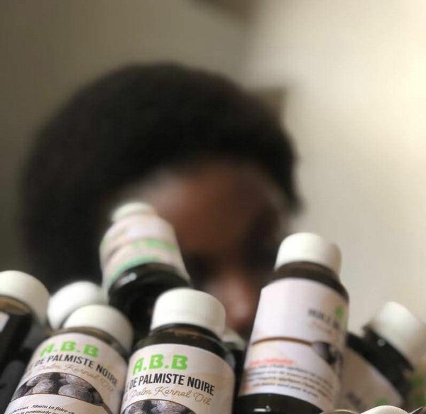 Huile de cheveux naturelle