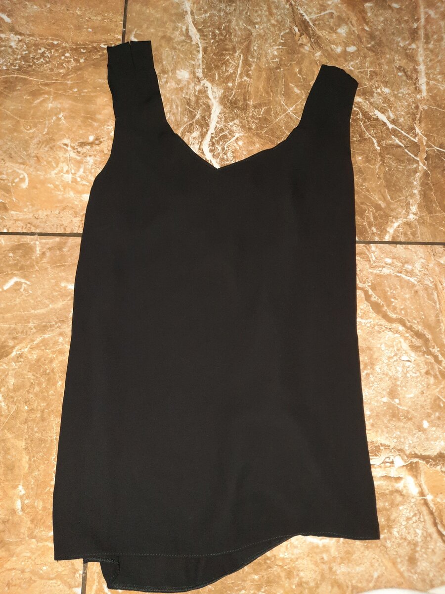 Débardeur noir élégant