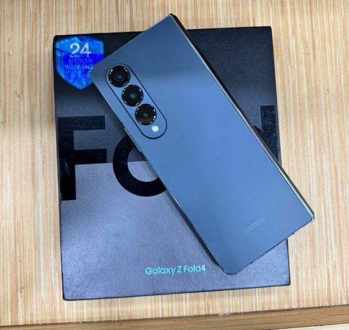 Samsung Galaxy Z Fold4