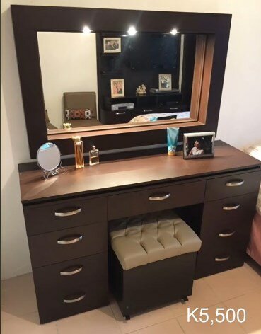 Dressing table brown with drawers, mirror, brown