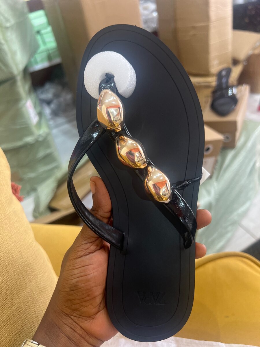 Gold ornaments slides