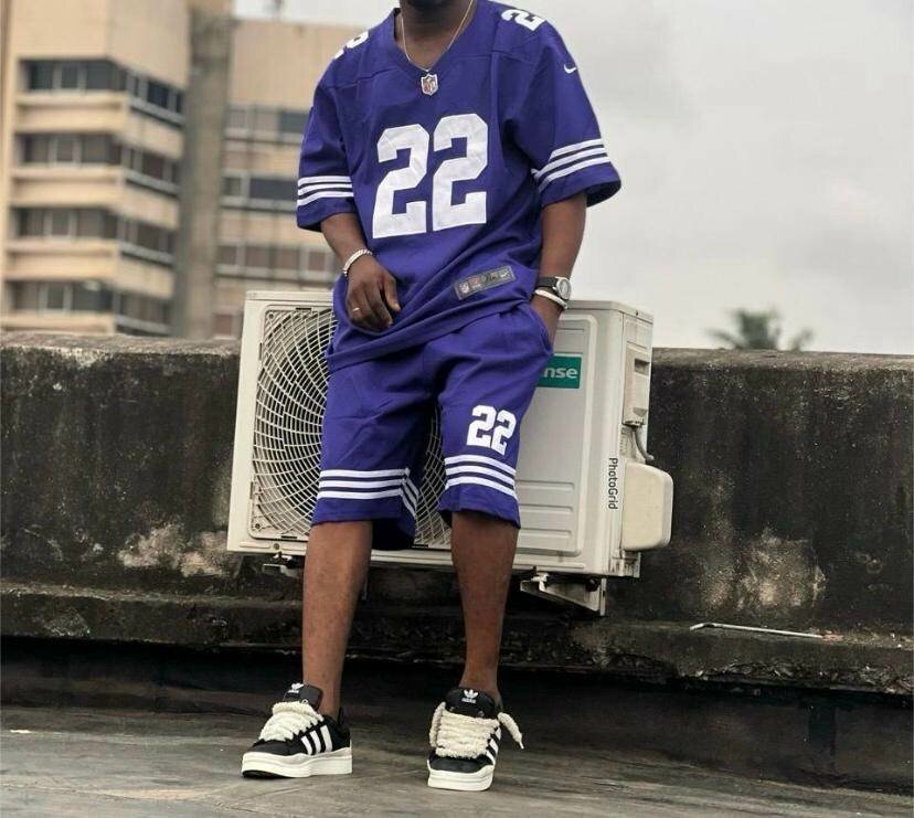 Tenue sportive numérotée