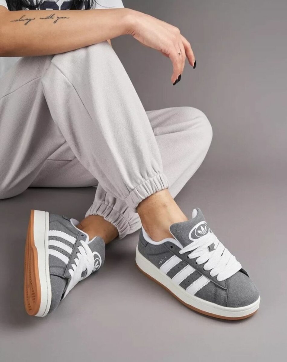 Baskets Grises à Lacets Confortables