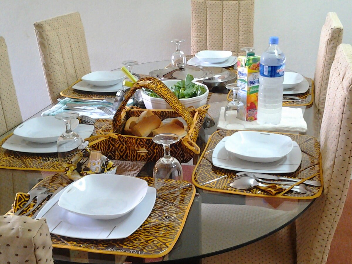 Set de Nappe Élégant