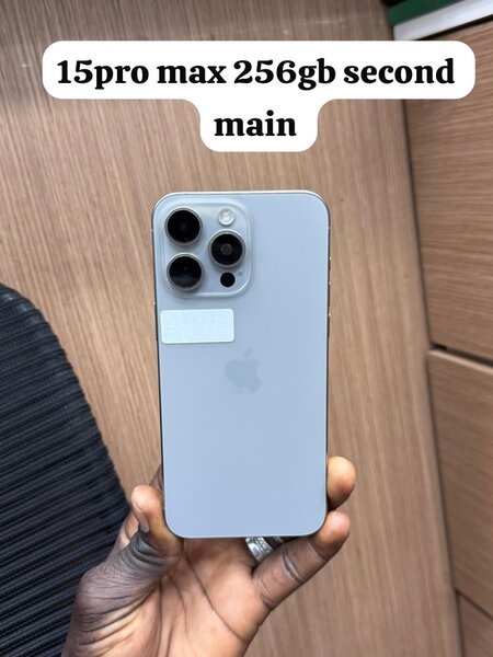 15 pro max second main tout