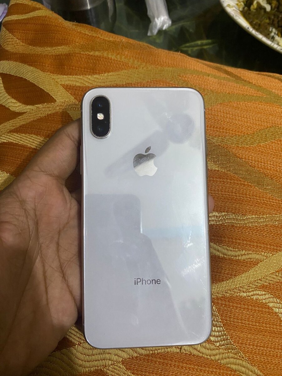 iPhone X