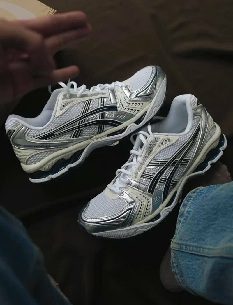 ASICS GEL KAYANO