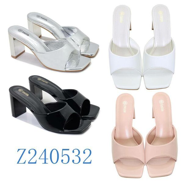 Des talons ouvert à bas large