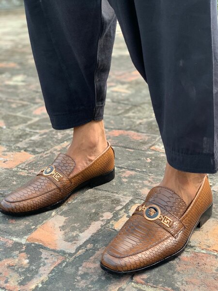 Pumpy shoes for men