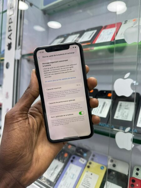 11 simple 64go Casi retour