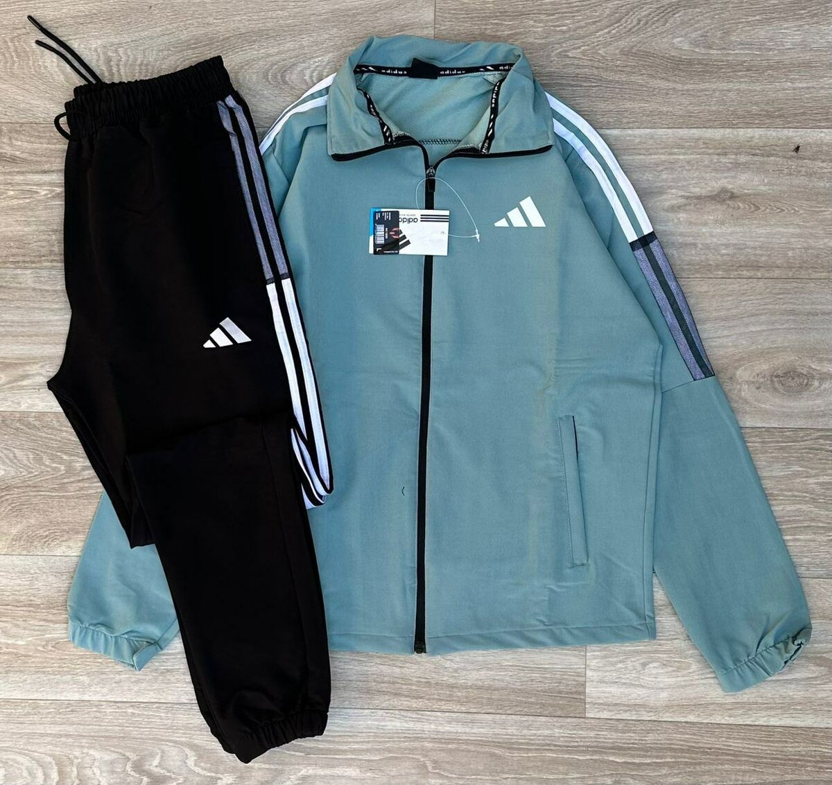 Survêtement sportif élégant