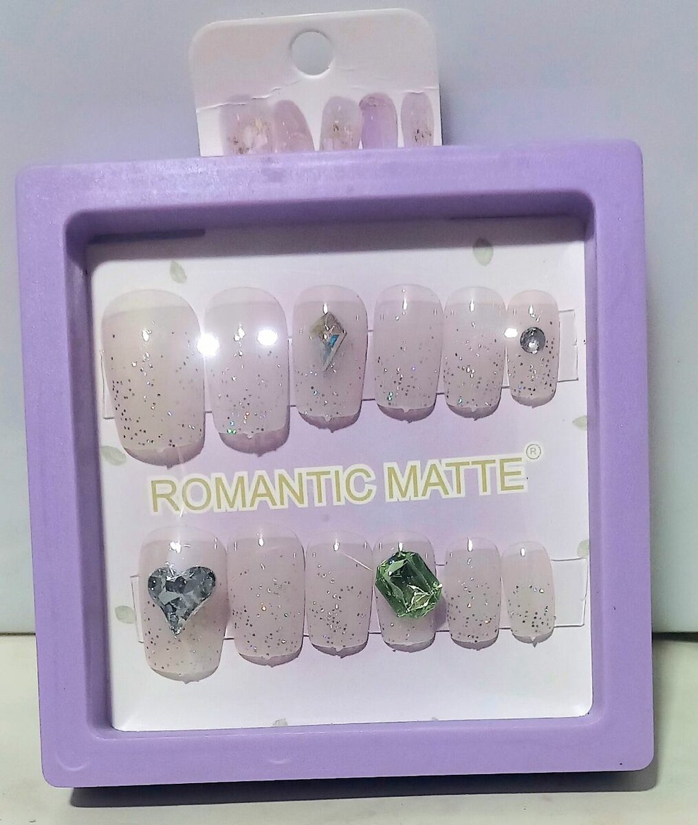 Ongles Pressés Romantiques