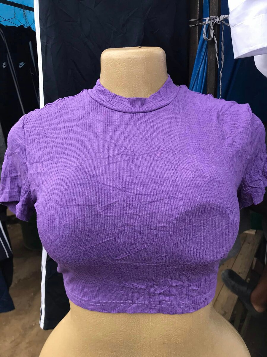 Quality thrifted tops 