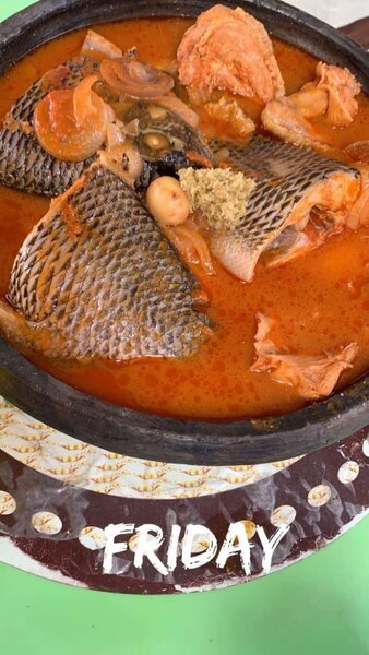 Soupe de poisson avec riz