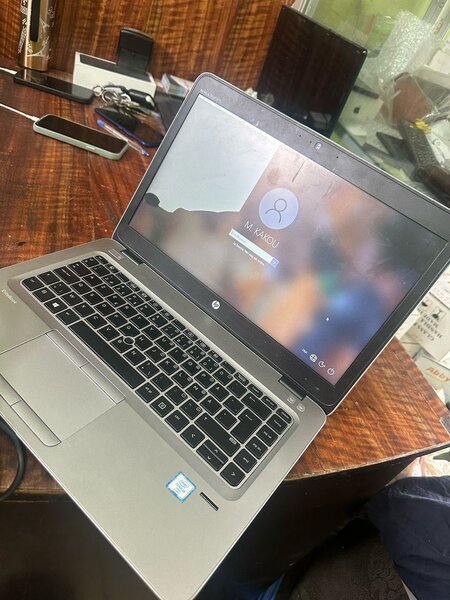 HP core i5 500G disc dur 8G ram
