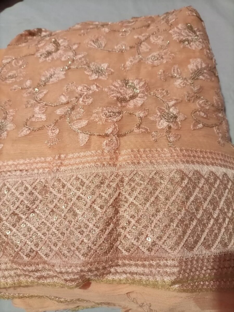 Ladies suit