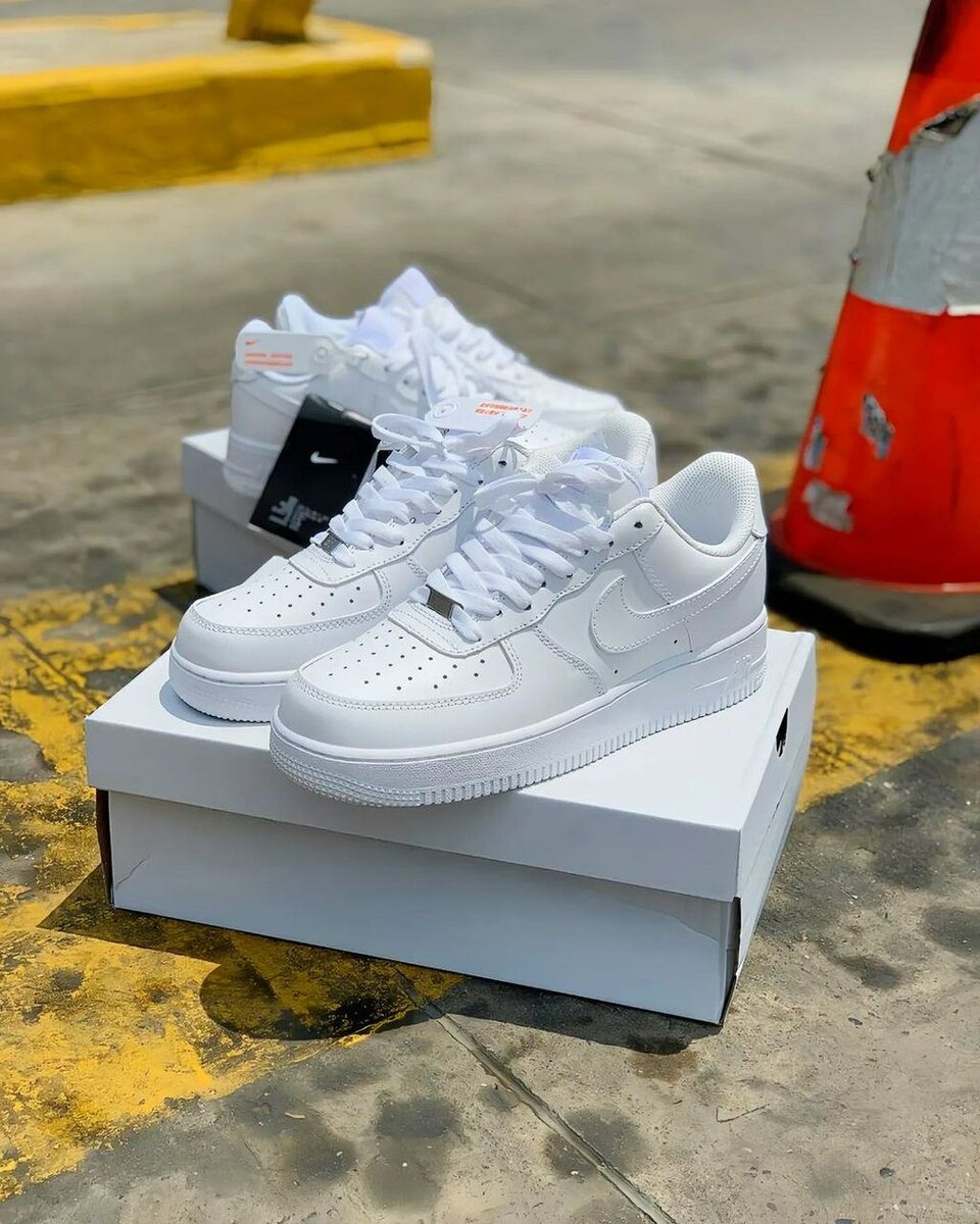 AIR FORCE ONE