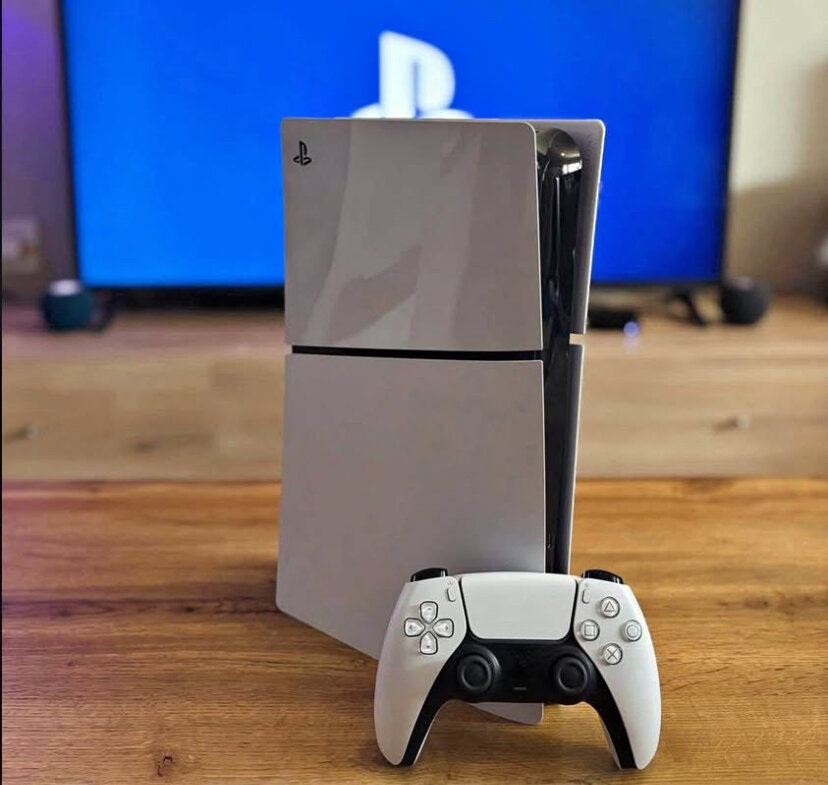 Console de Jeu Moderne avec Manette