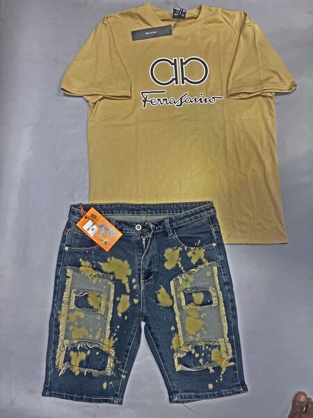 Ensemble T-shirt et Shorts Stylés