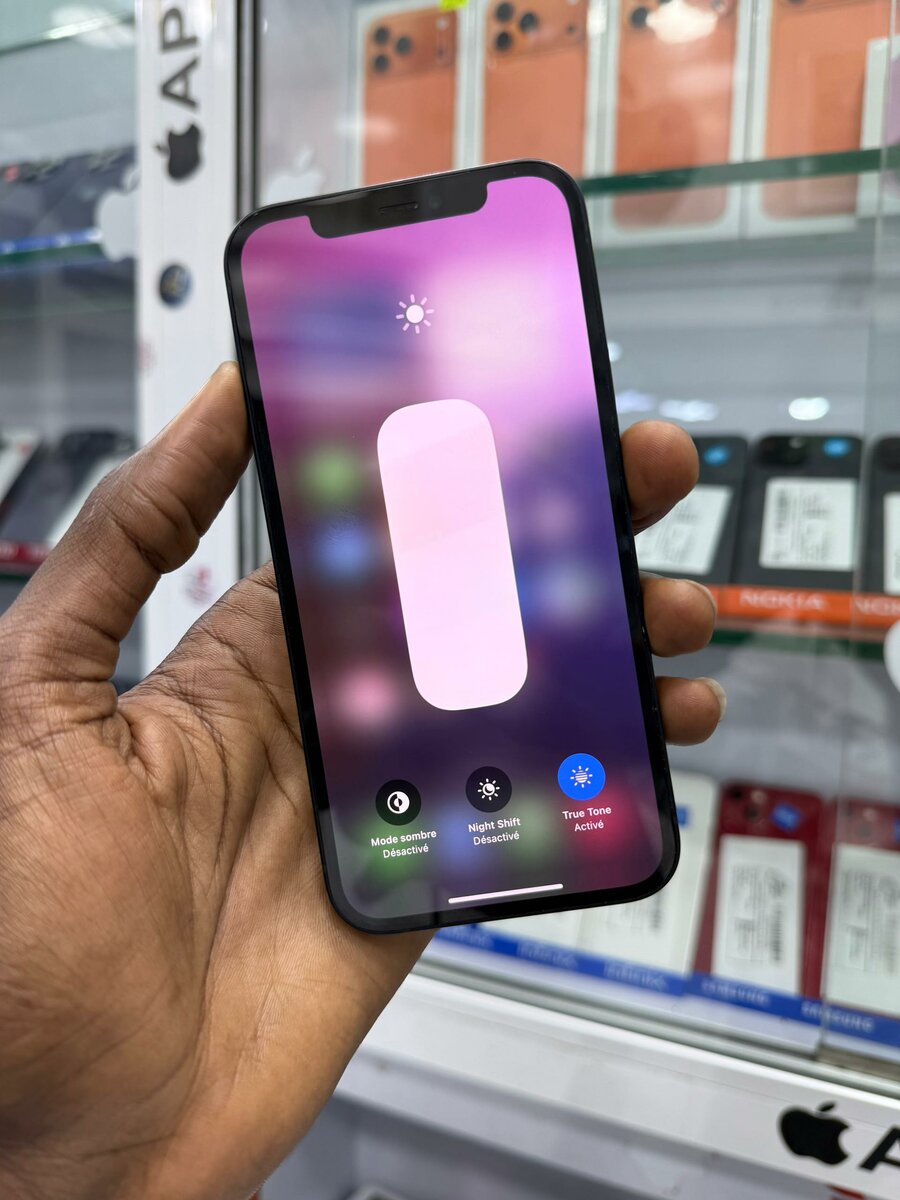 Disponible 12 simple 64go Casi