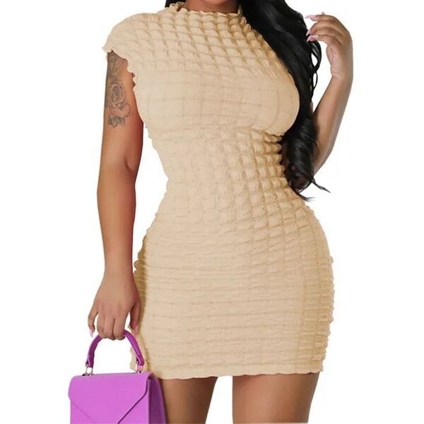 Robe moulante en tricot beige