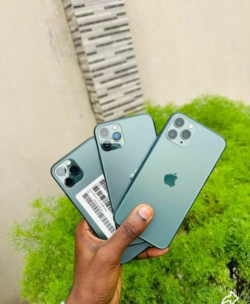 iPhone 11 Pro Max - Vert