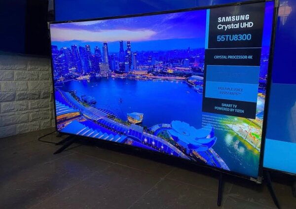 Samsung 43inches