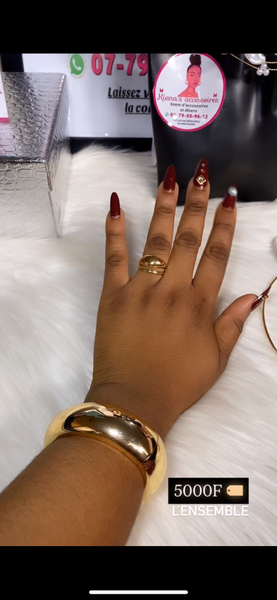 Bracelet jonc doré élégant