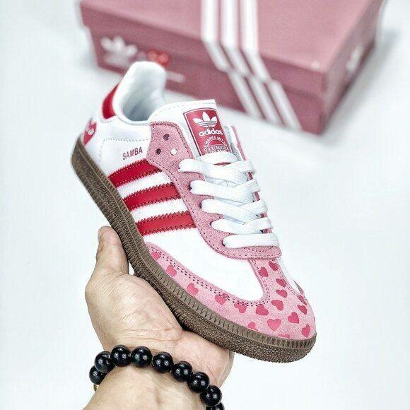 Baskets Adidas Samba Coeur