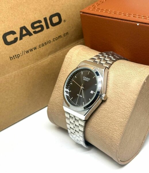 Montre Casio Acier Élégante
