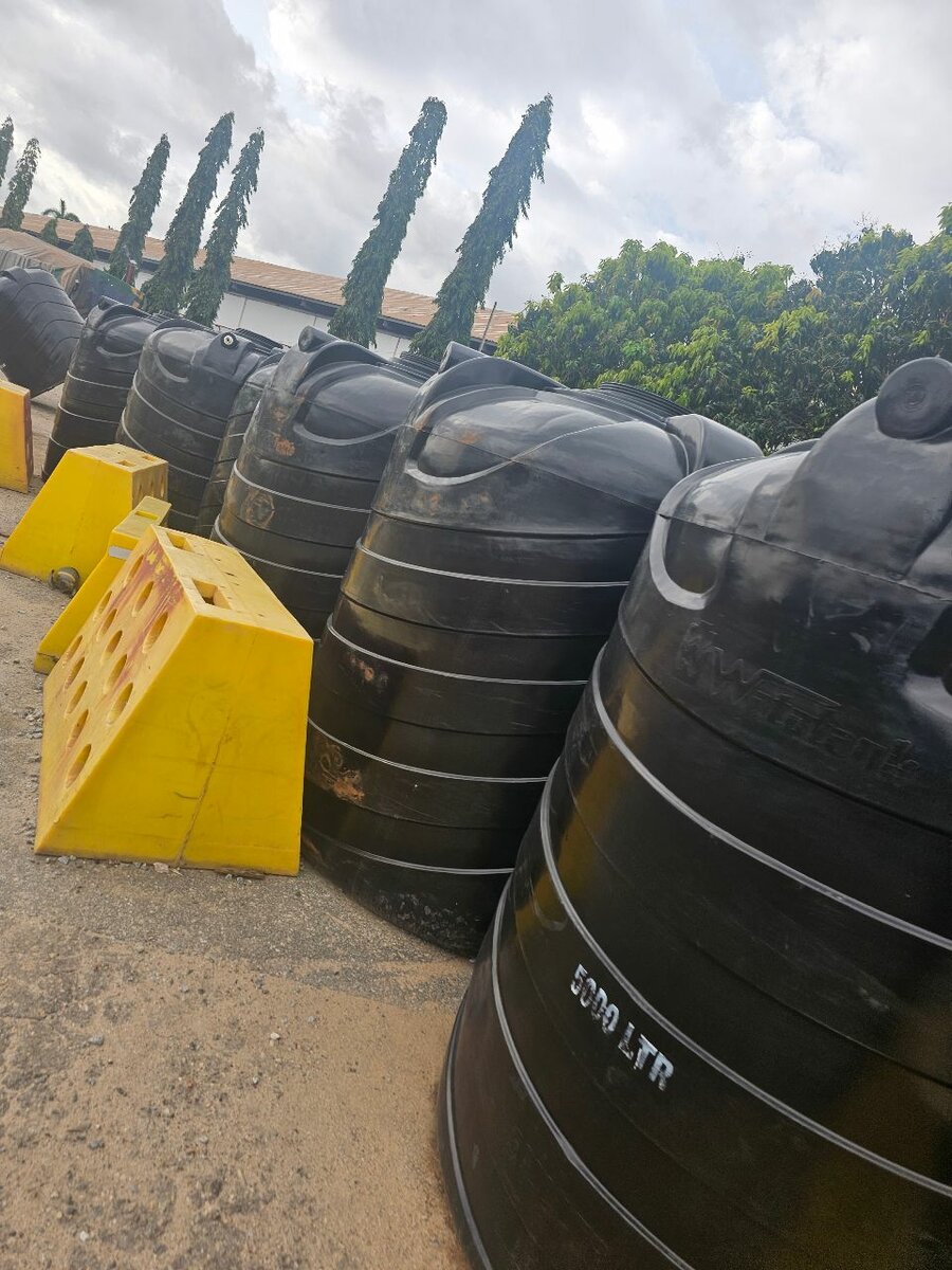 2500 litres Duraplast Watatank