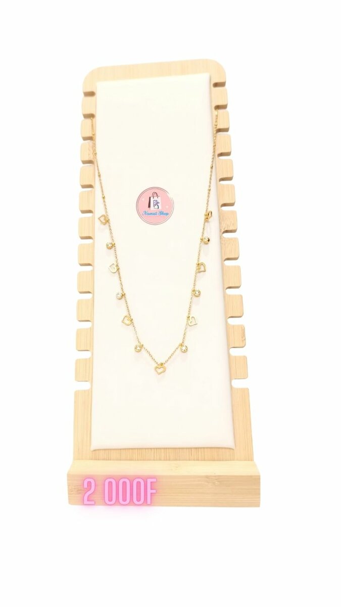 Collier Pendentif Doré Élégant