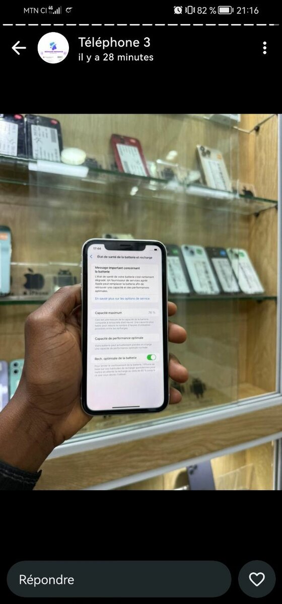 iPhone XR Blanc 64GB sans id