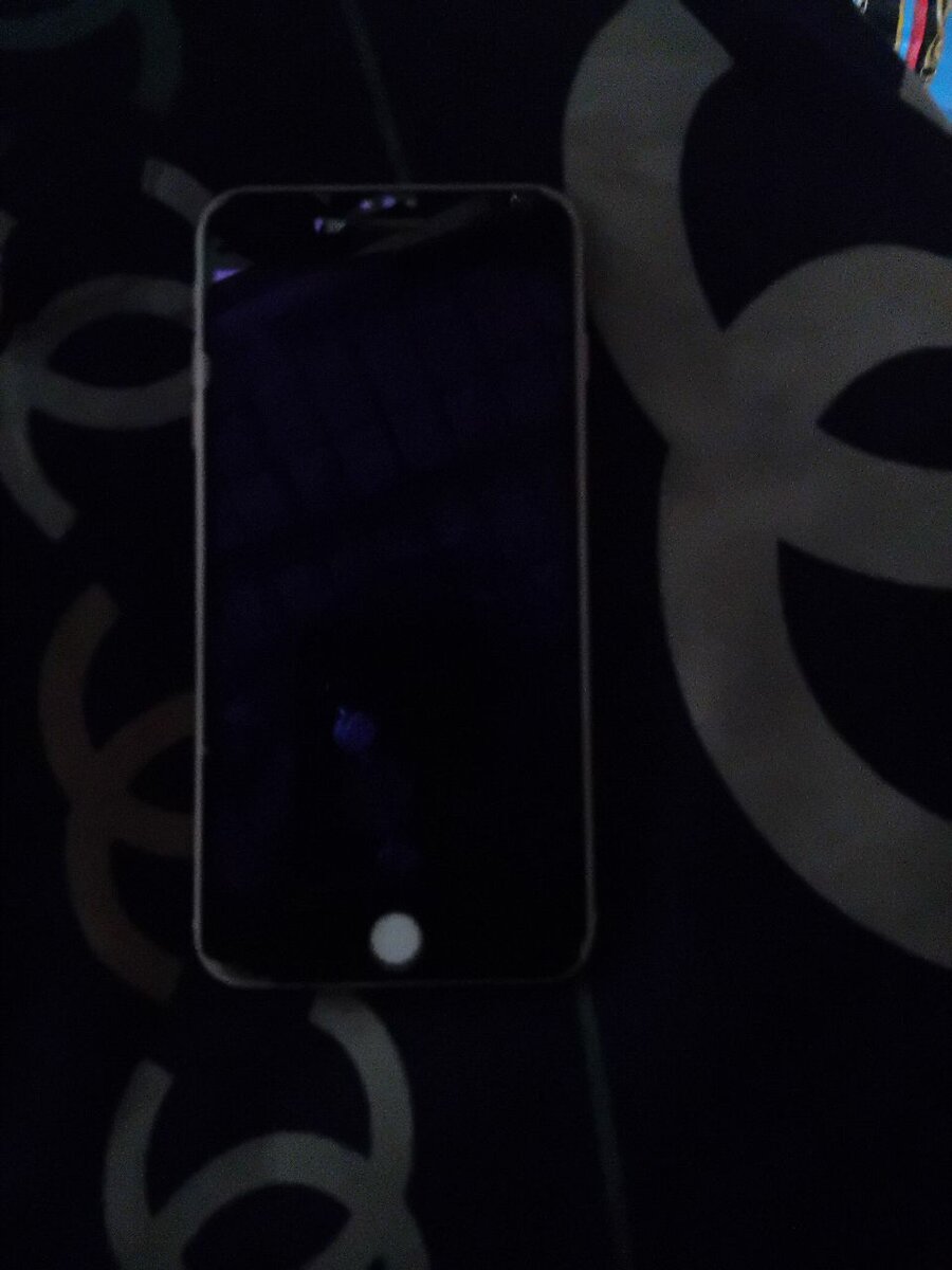 IPhone 8plus ,64 gig