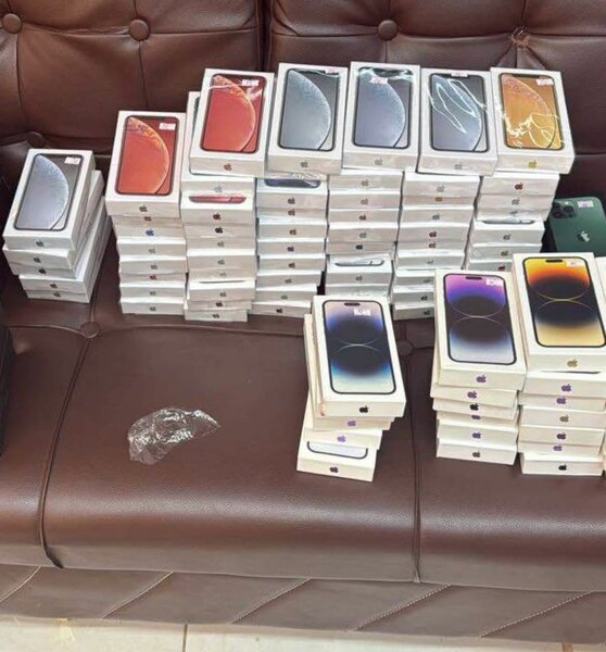 iPhone Neufs Variés