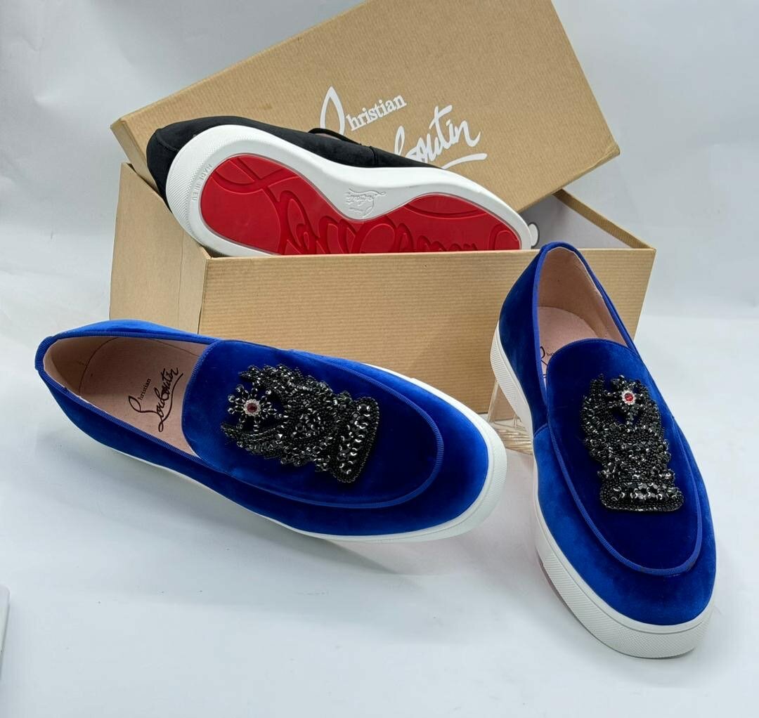 CHRISTIAN LOUBOUTIN CLASSIC