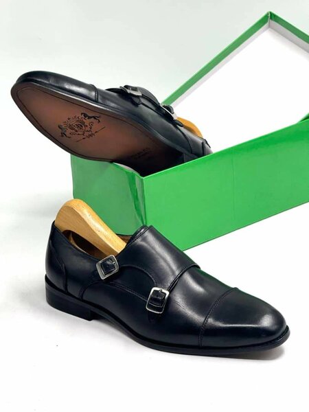 Solid Leather Formal Shoes