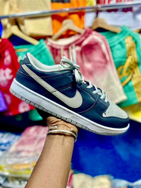 Baskets basses élégantes Nike