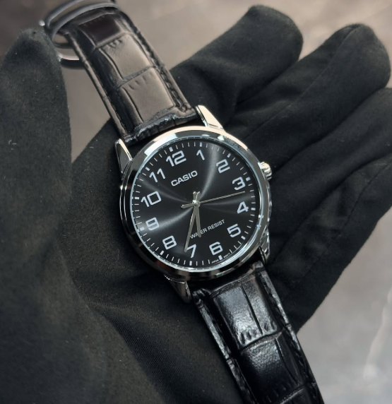 Casio черные часы 