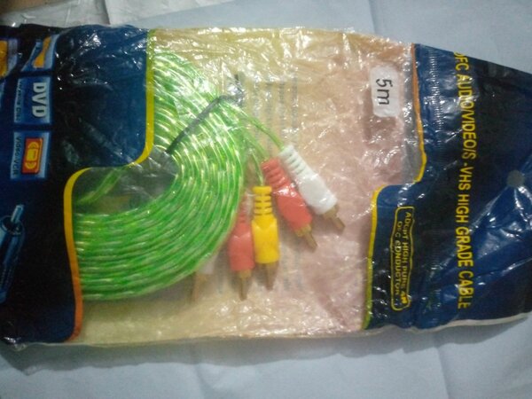 Câble RCA AV 5m Haute Qualité