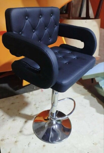 Kitchen and Baar stools