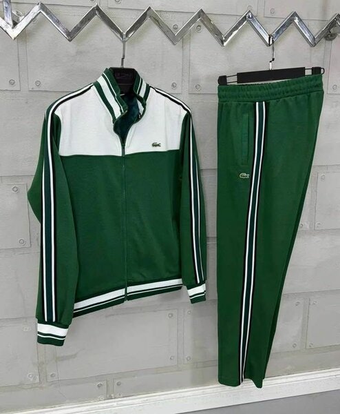 Ensemble de survêtement élégant