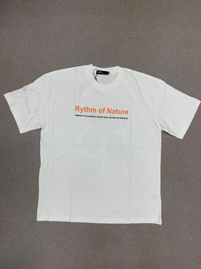 T-shirt blanc imprimé tendance