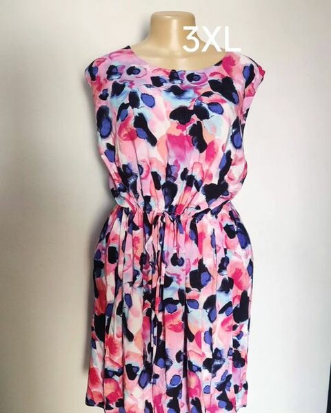 pink dotted sleeveless dress