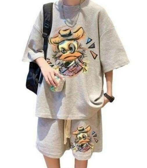 Tenue d'été décontractée assortie